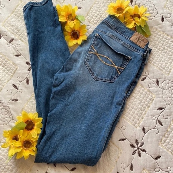Abercrombie and Fitch Skinny Jeans - Picture 1 of 4